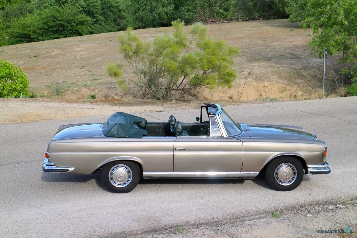 1971' Mercedes-Benz Se Series photo #4