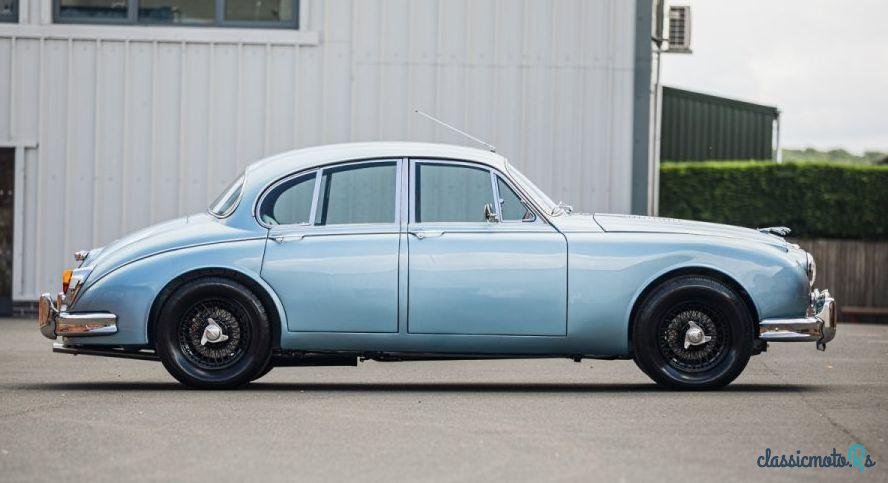 1962' Jaguar Mk2 photo #5