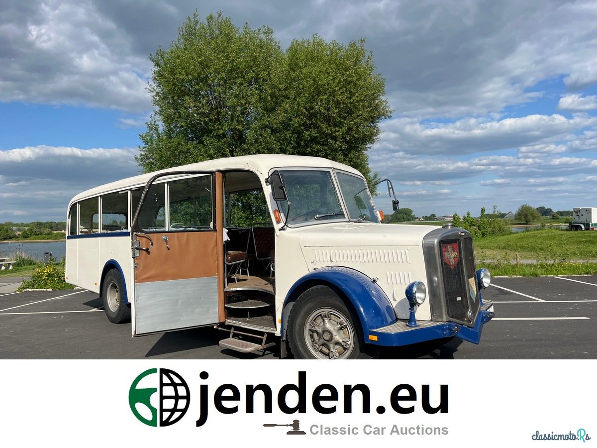 1951' Abbott-Detroit FBW AN40 photo #1