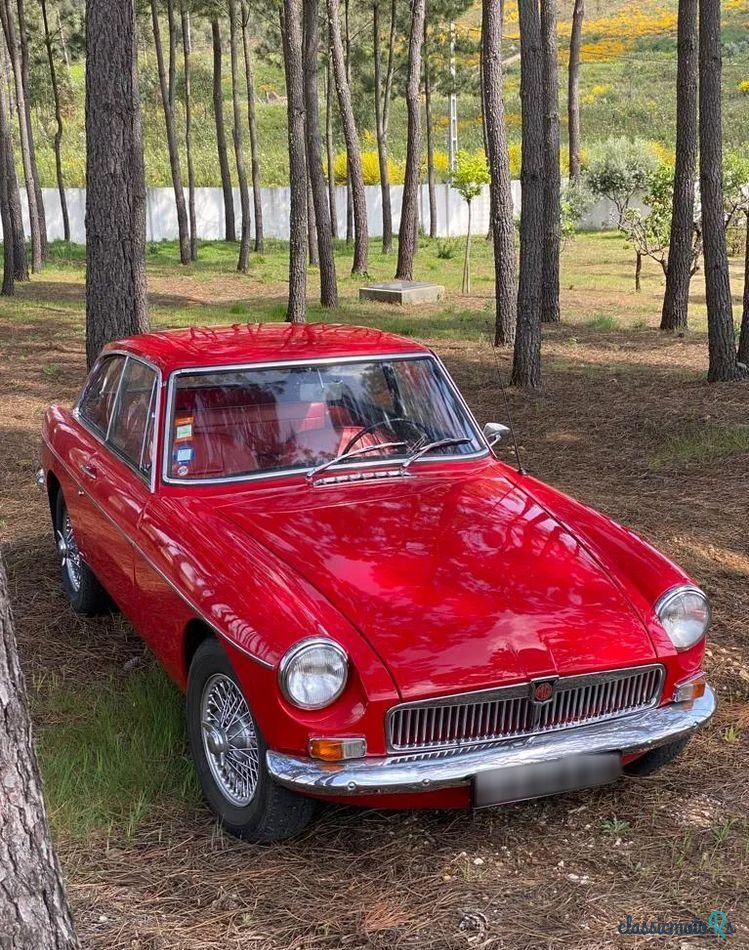 1967' MG MGB photo #1