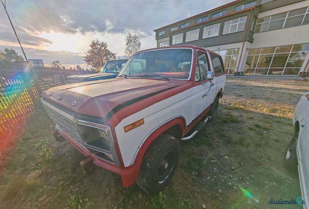 1980' Ford Bronco photo #5