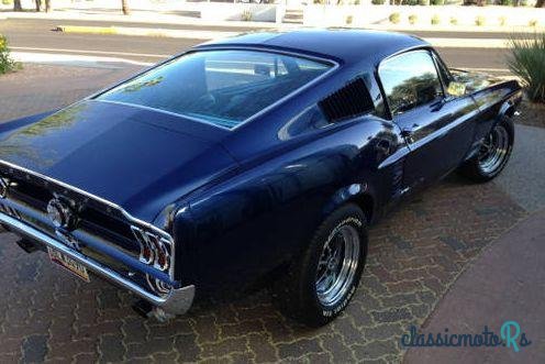 1967' Ford Mustang Fastback photo #5