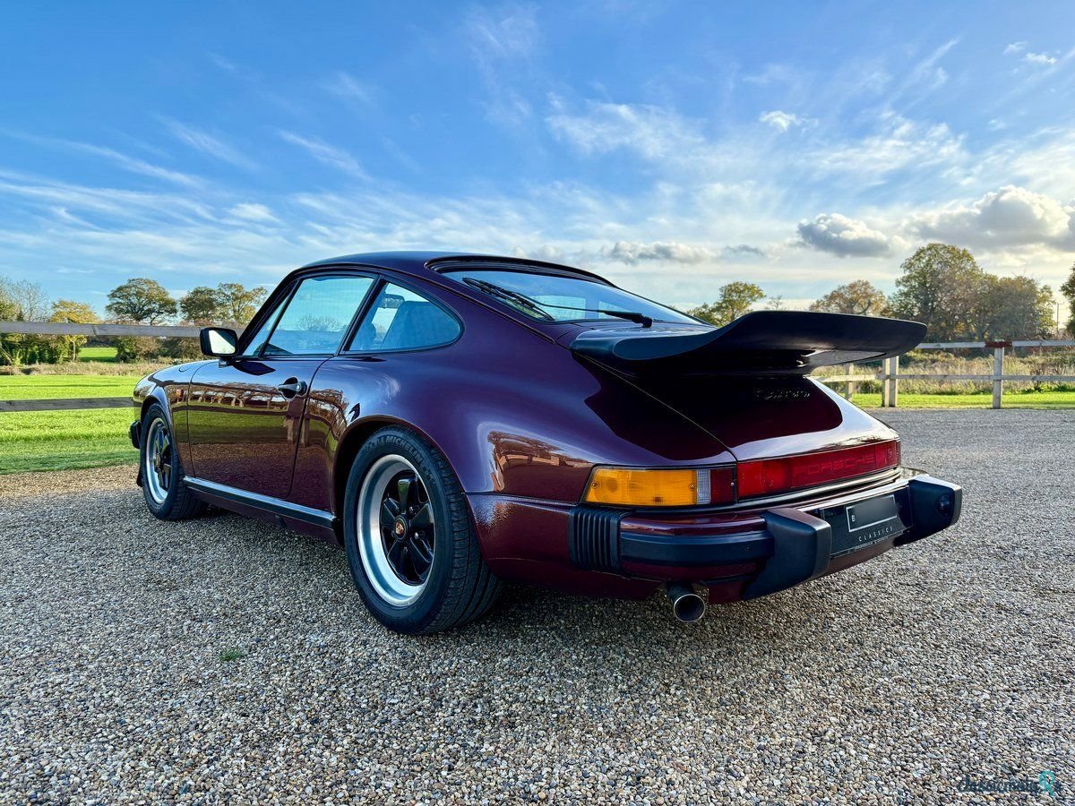 1984' Porsche 911 photo #2