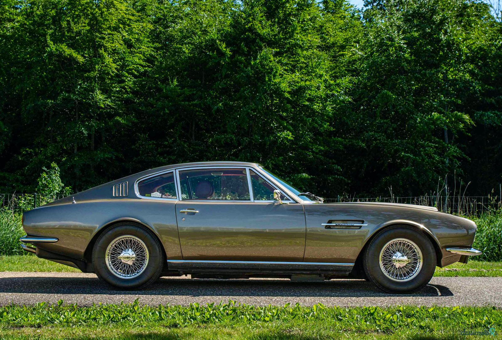 1968' Aston Martin DBS photo #2