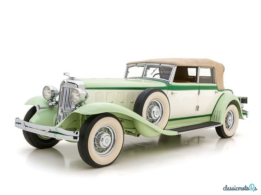 1932' Chrysler Imperial photo #1