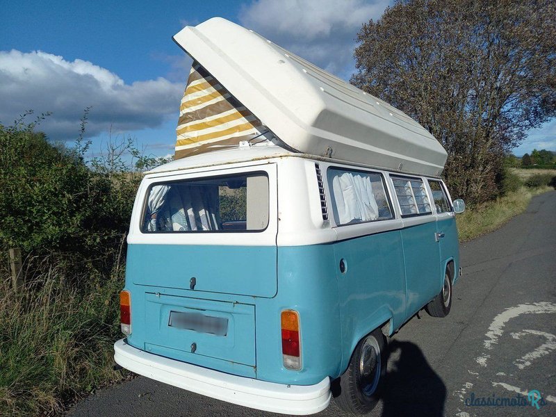 1972' Volkswagen Type 2 photo #5