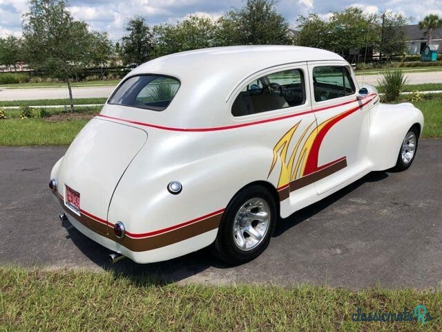 1941' Chevrolet photo #2