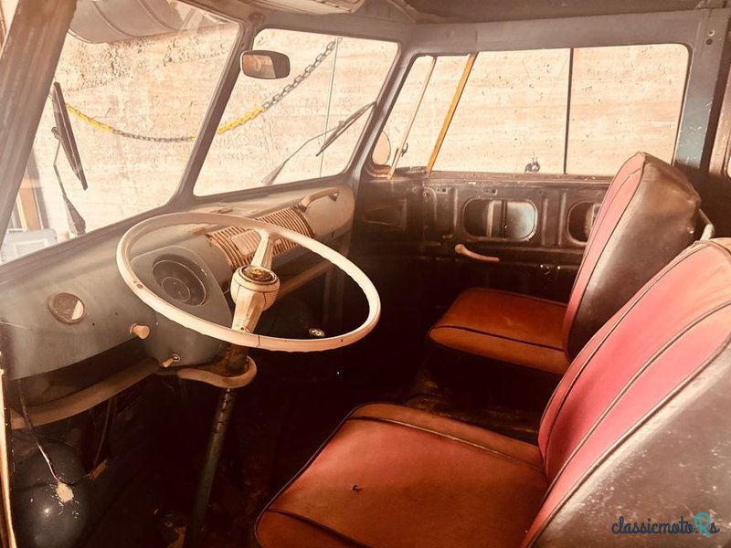 1964' Volkswagen Type 2 photo #4