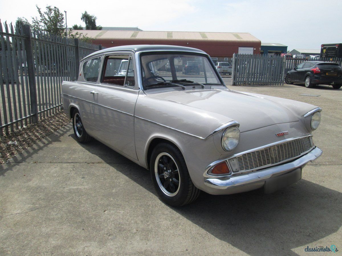 1965' Ford Anglia photo #4