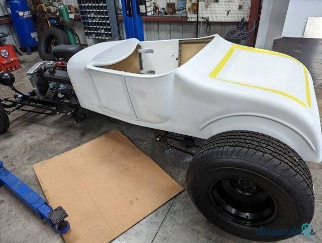 1927' Ford photo #3