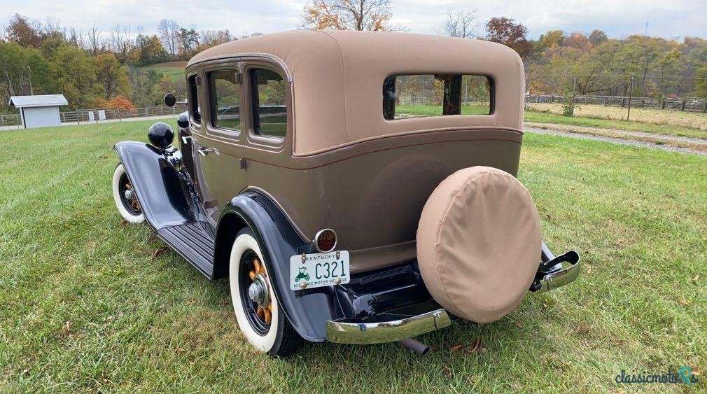 1933' Auburn Model 8-101 photo #3