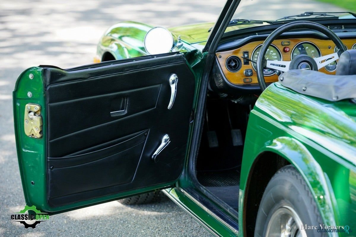 1973' Triumph TR6 photo #4