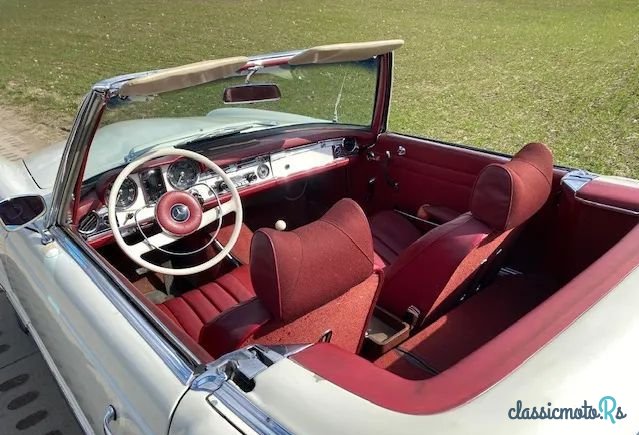 1966' Mercedes-Benz 230SL photo #2