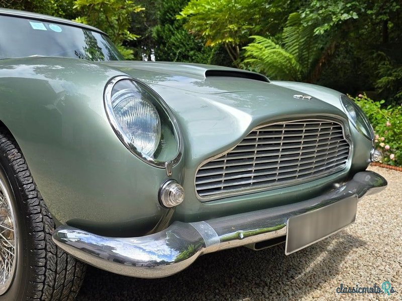 1965' Aston Martin DB5 photo #5