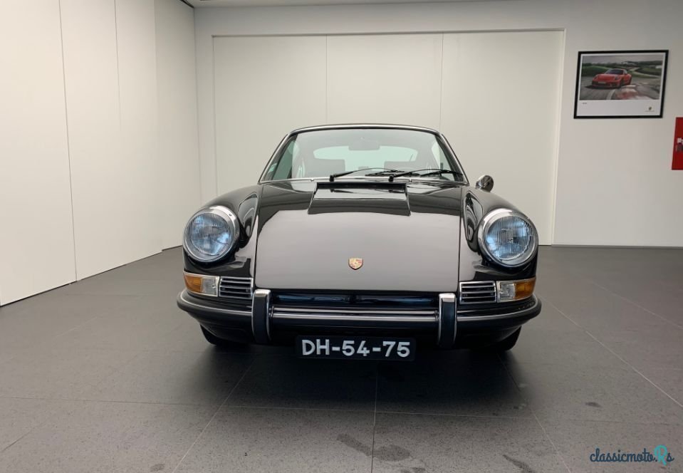 1970' Porsche 911 photo #2