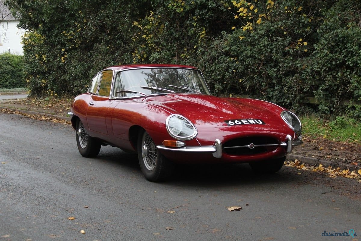 1968' Jaguar E-Type photo #1