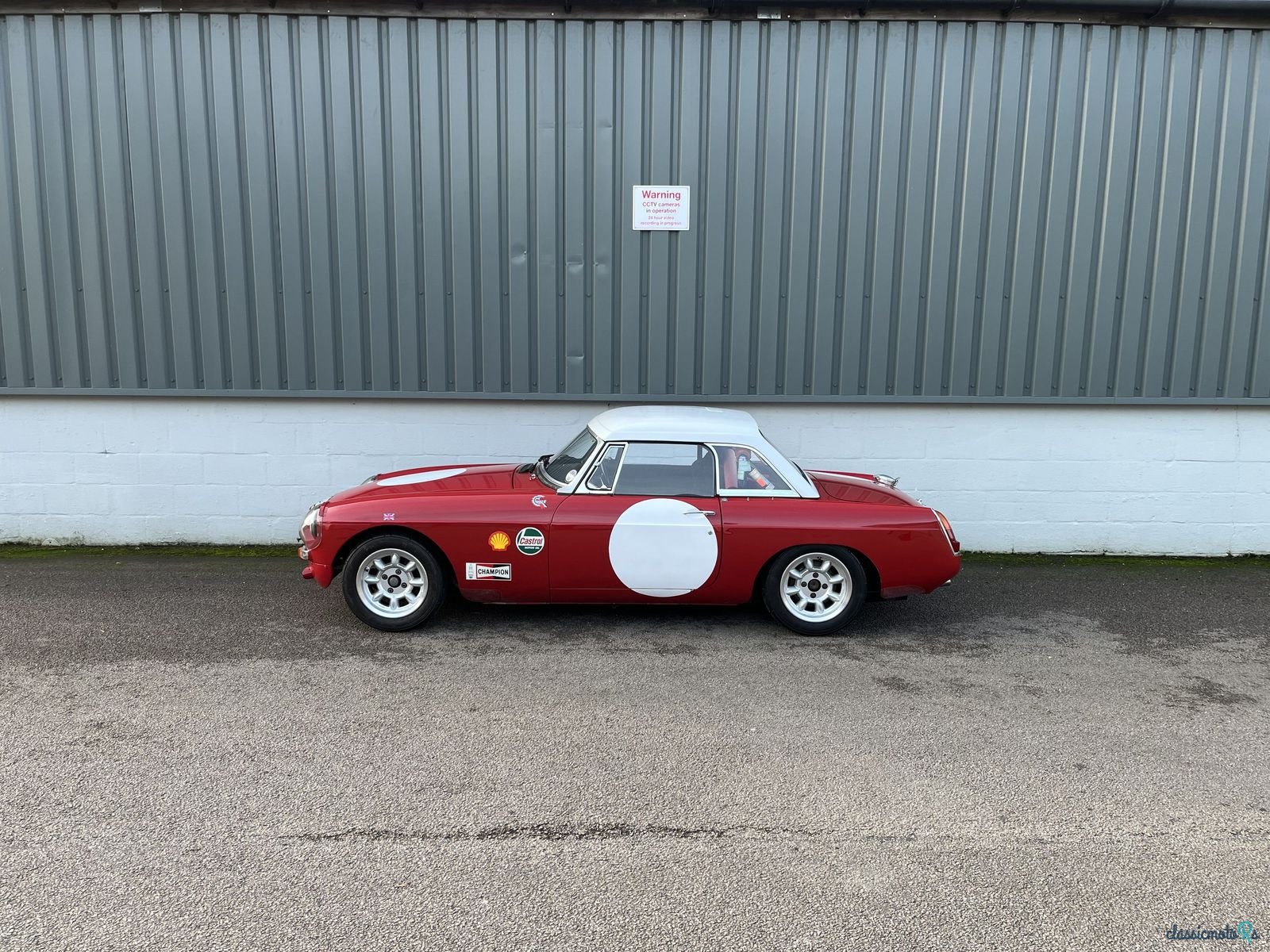 1964' MG MGB photo #3