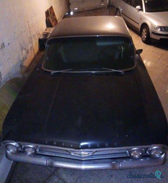 1960' Chevrolet Impala Sport Sedan photo #3