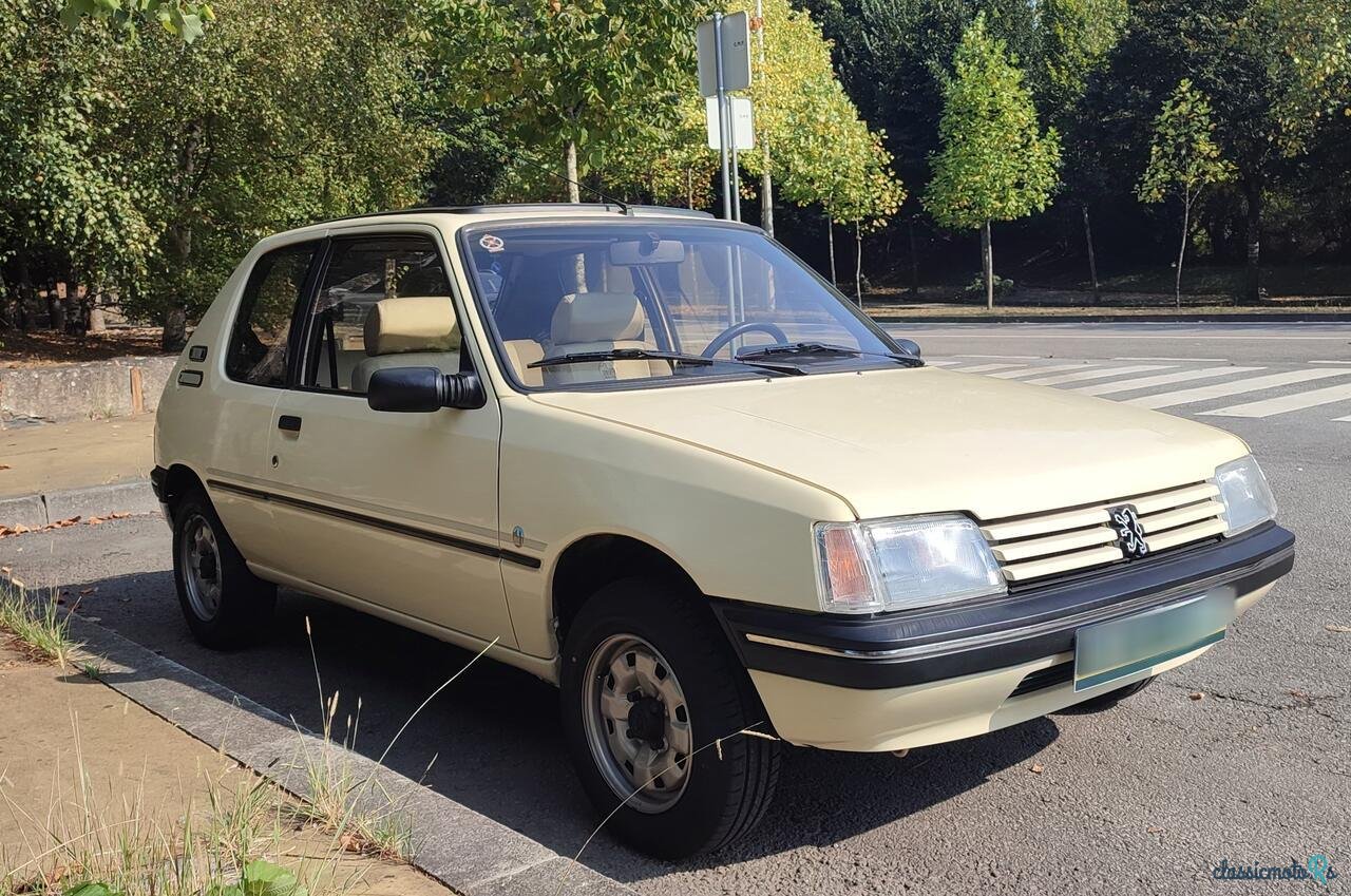 1992' Peugeot 205 XT Indiana photo #3