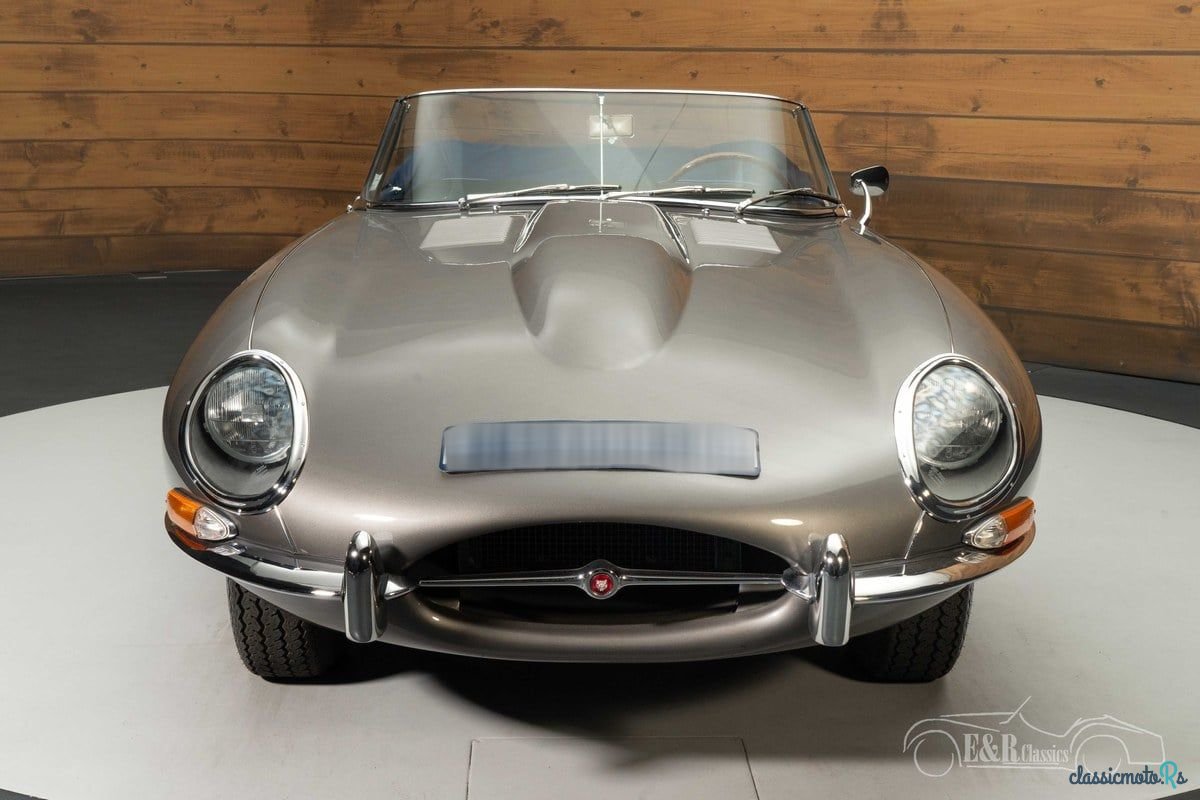 1965' Jaguar E-Type photo #5