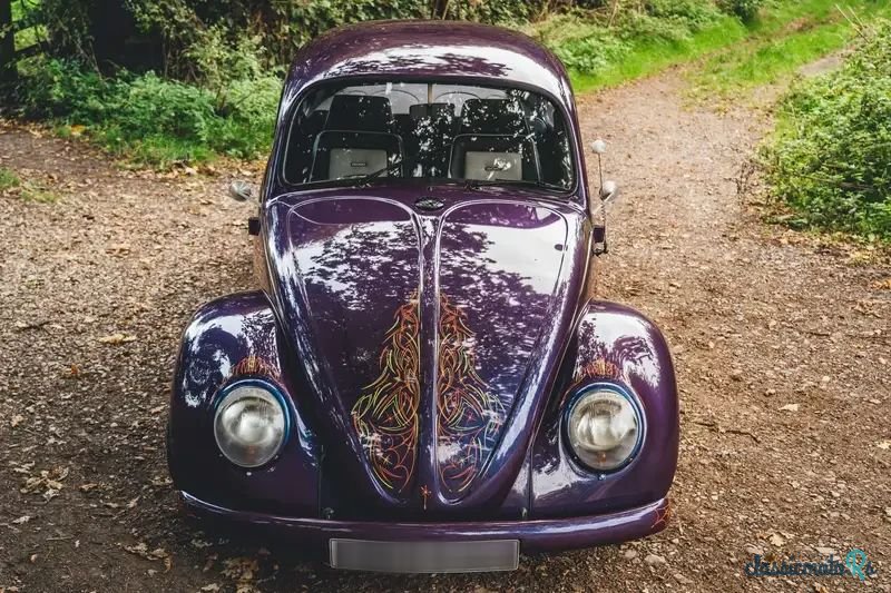 1974' Volkswagen Beetle photo #5