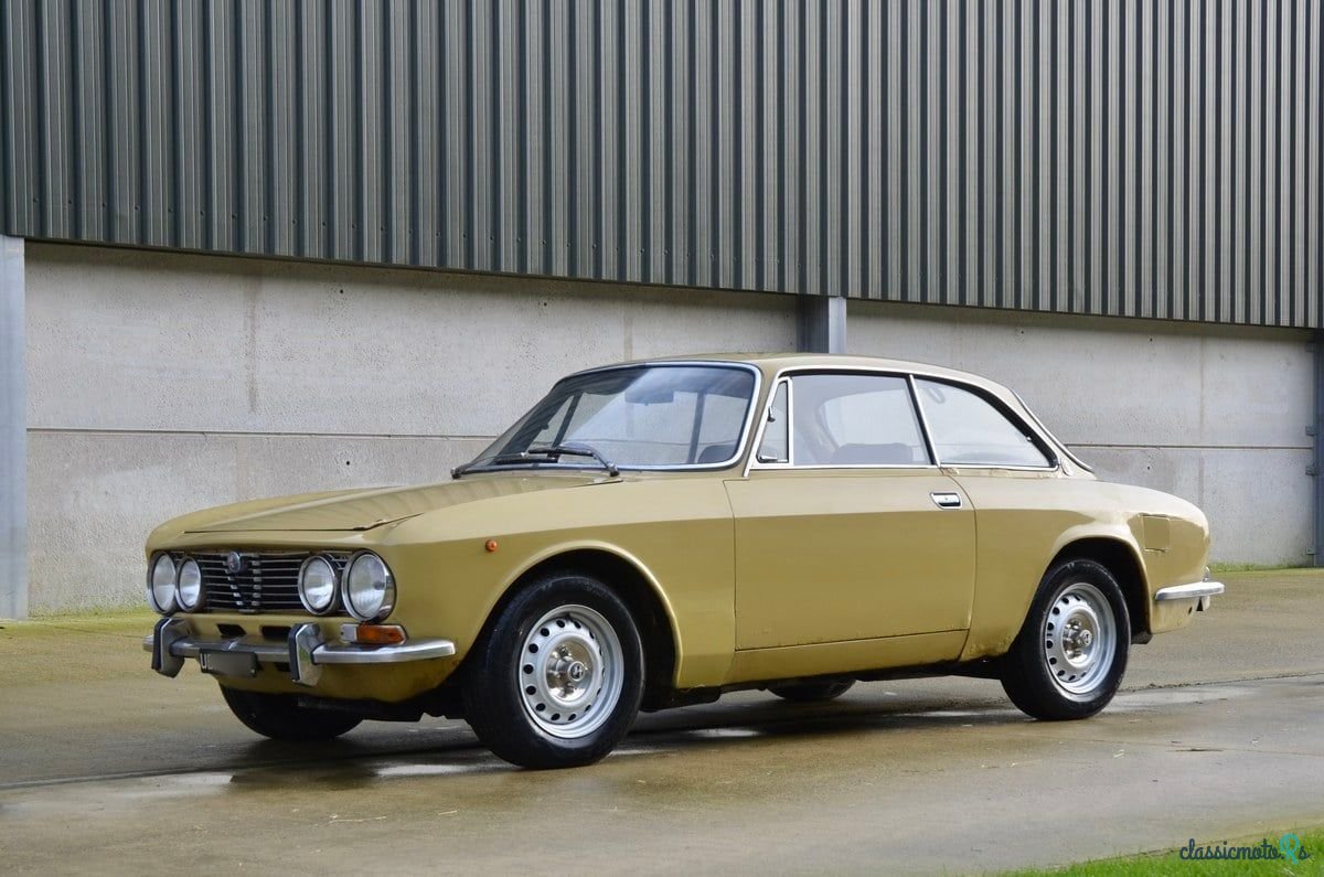 1972' Alfa Romeo 2000 photo #1