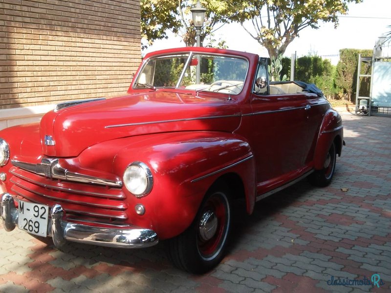 1948' Ford Deluxe photo #1
