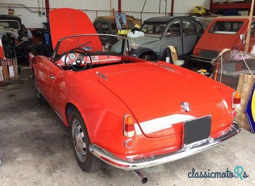 1961' Alfa Romeo Giulietta Spider photo #3