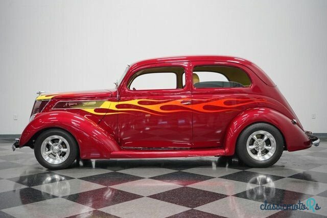 1937' Ford photo #1