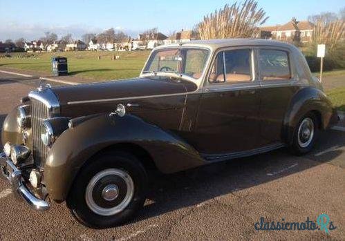 1953' Bentley R Type photo #2