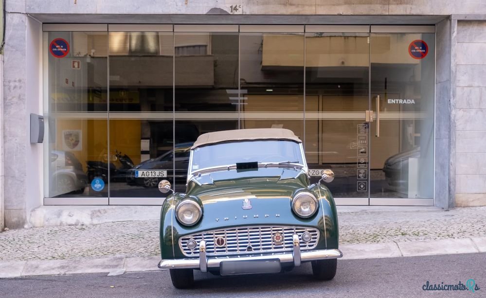 1957' Triumph TR3 photo #3