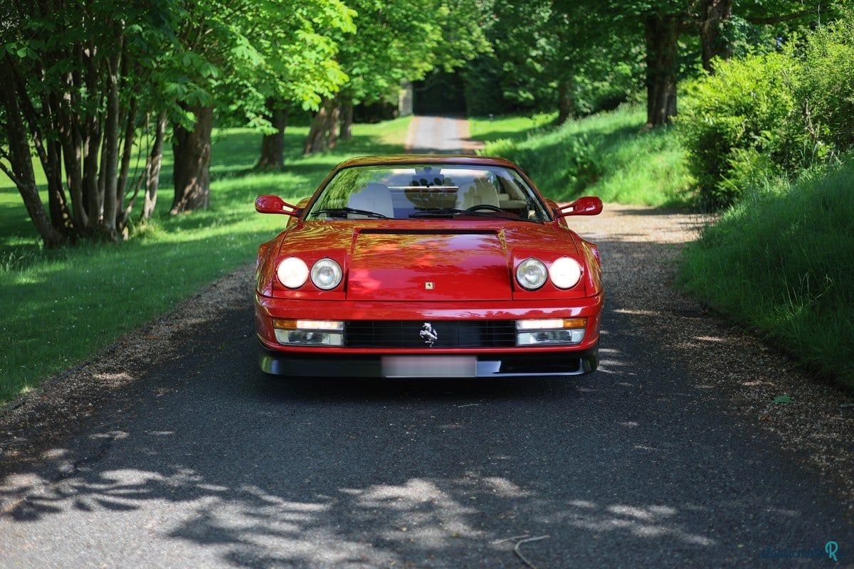 1988' Ferrari Testarossa photo #2