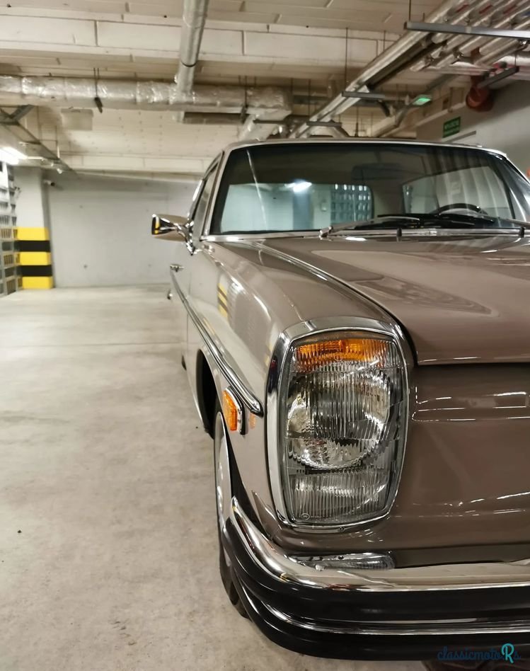 1972' Mercedes-Benz 280 photo #2