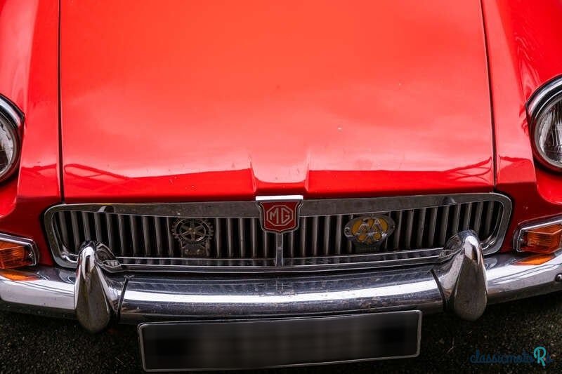 1967' MG MGB photo #4
