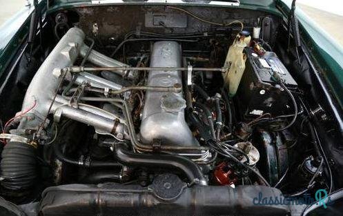 1963' Mercedes-Benz 220 Seb Sunroof Coupe photo #3