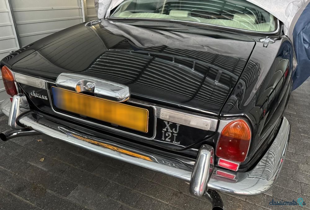 1974' Jaguar XJ photo #3