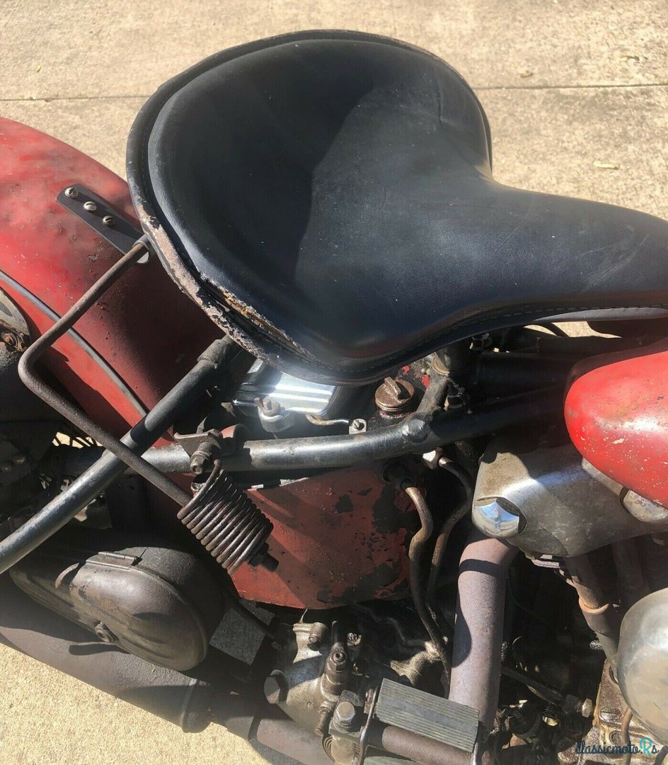 1947' Harley-Davidson knucklehead photo #2