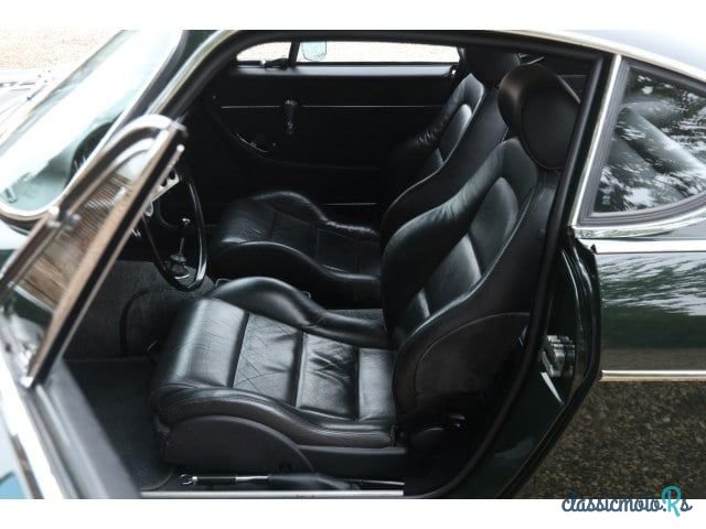 1968' Volvo 1800S photo #3