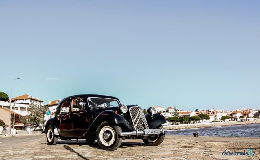 1957' Citroen 11 photo #3