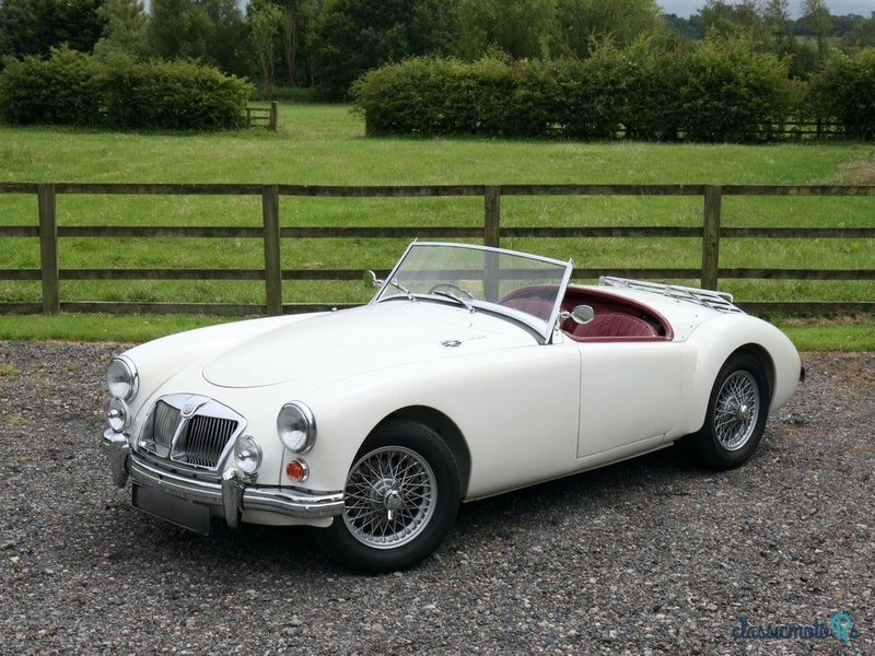 1962' MG MGA photo #1