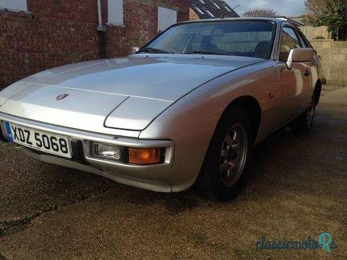 1983' Porsche 924 photo #6