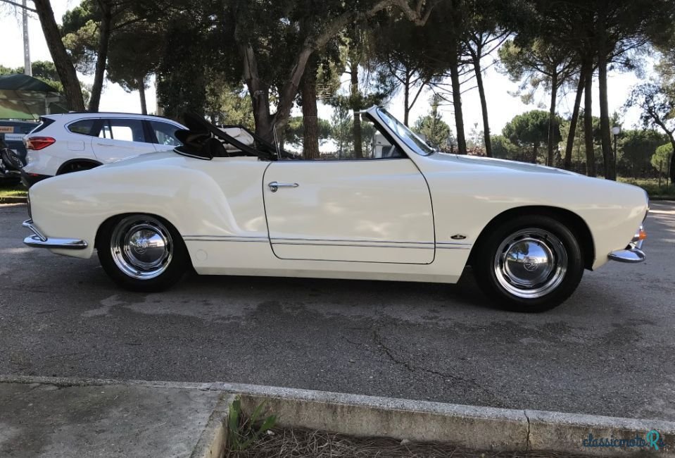 1965' Volkswagen Karmann Ghia photo #4