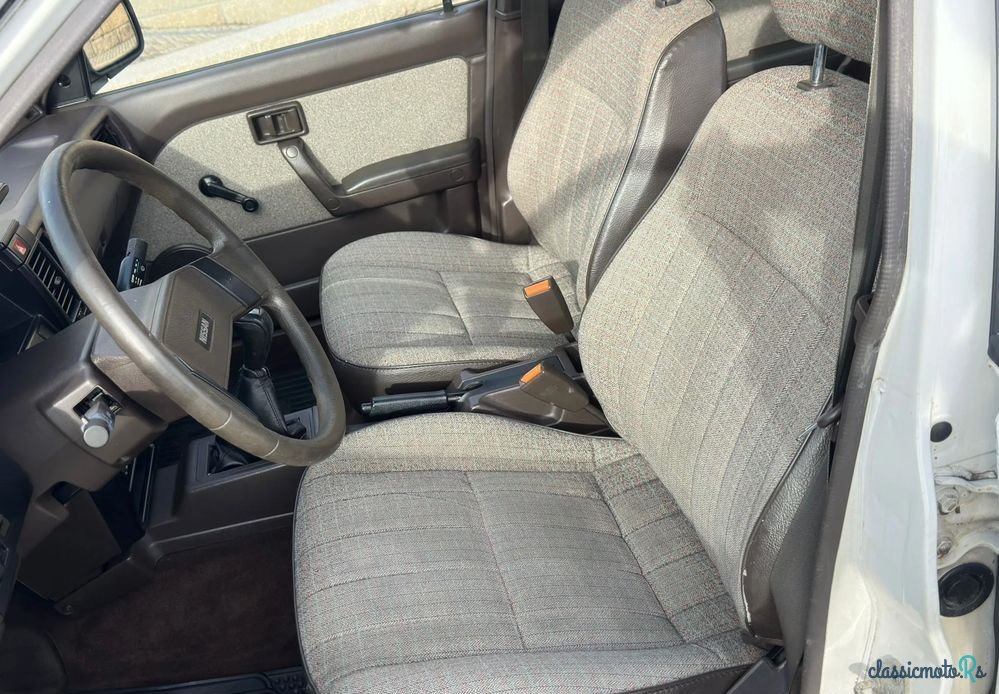1987' Nissan Sunny photo #5