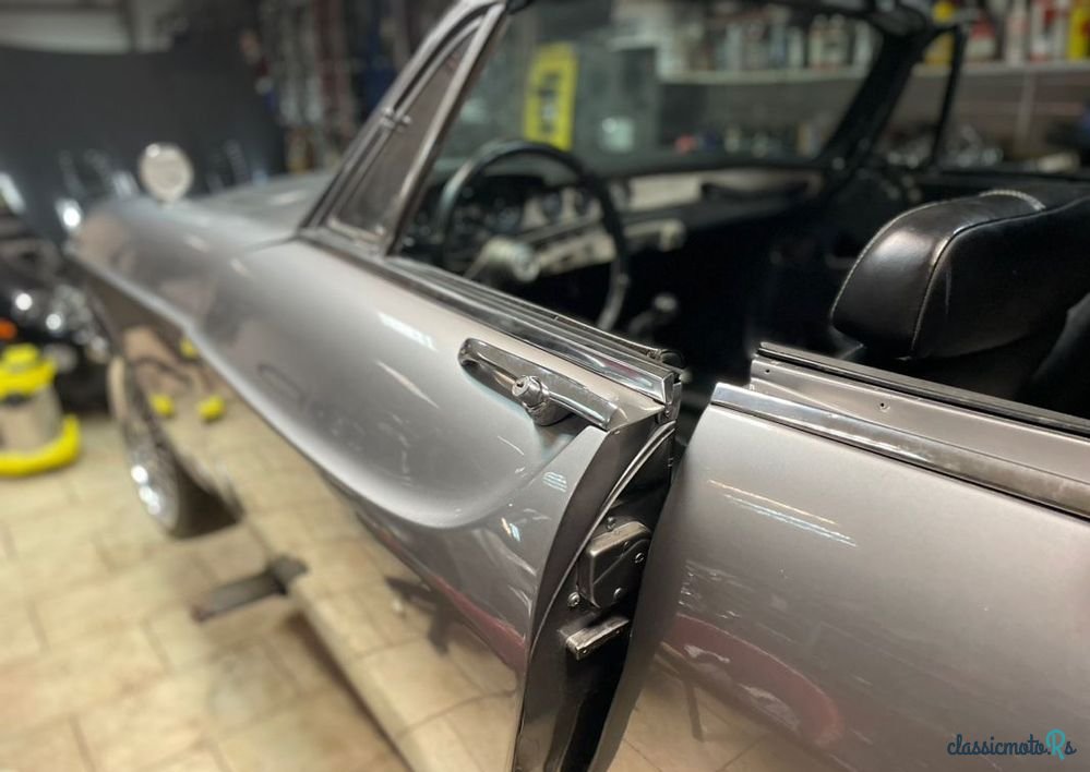 1963' Volvo P1800 photo #5