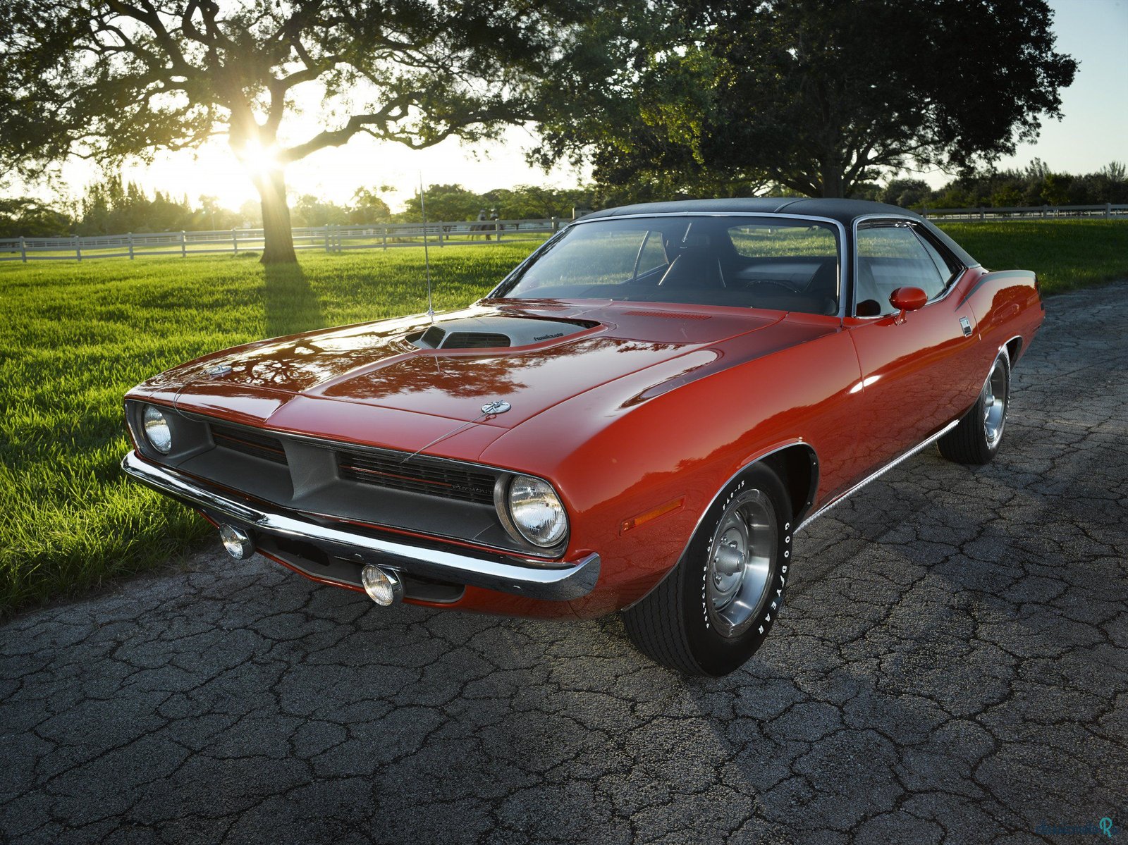 1970' Plymouth Cuda photo #2