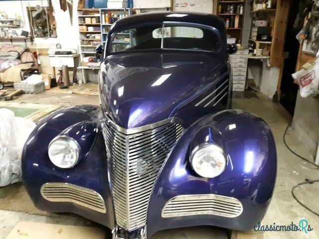 1940' Chevrolet photo #1