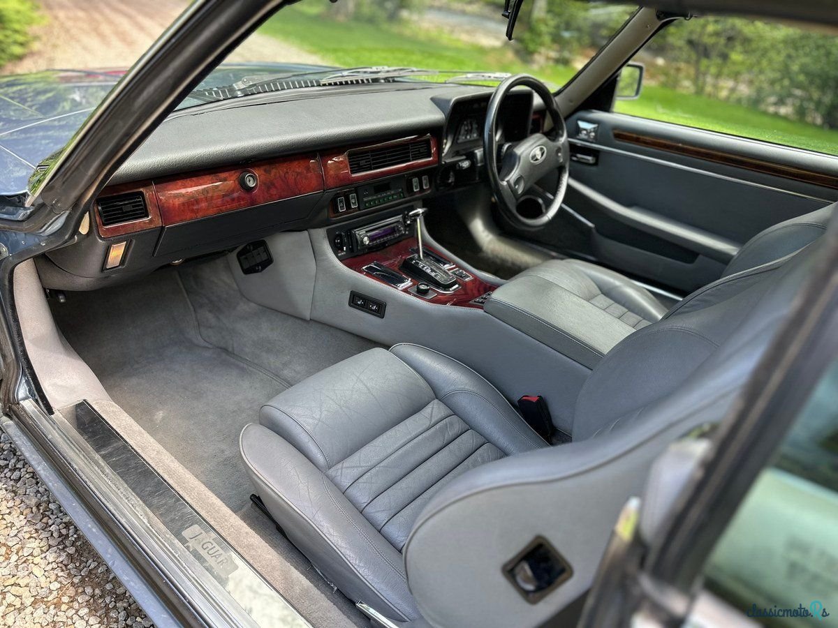1988' Jaguar XJS photo #6