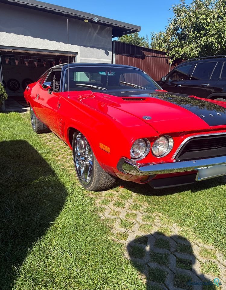 1973' Dodge Challenger photo #2