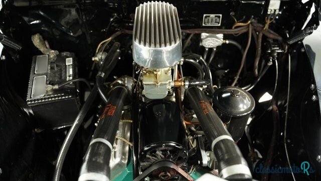 1948' Ford Super Deluxe photo #4