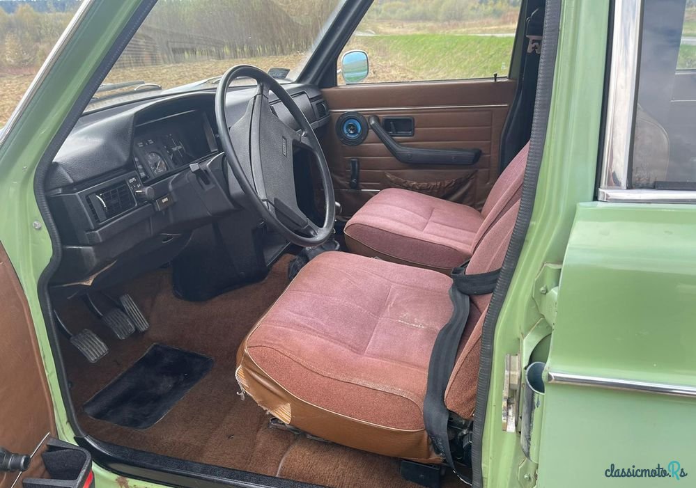 1976' Volvo 245 photo #5